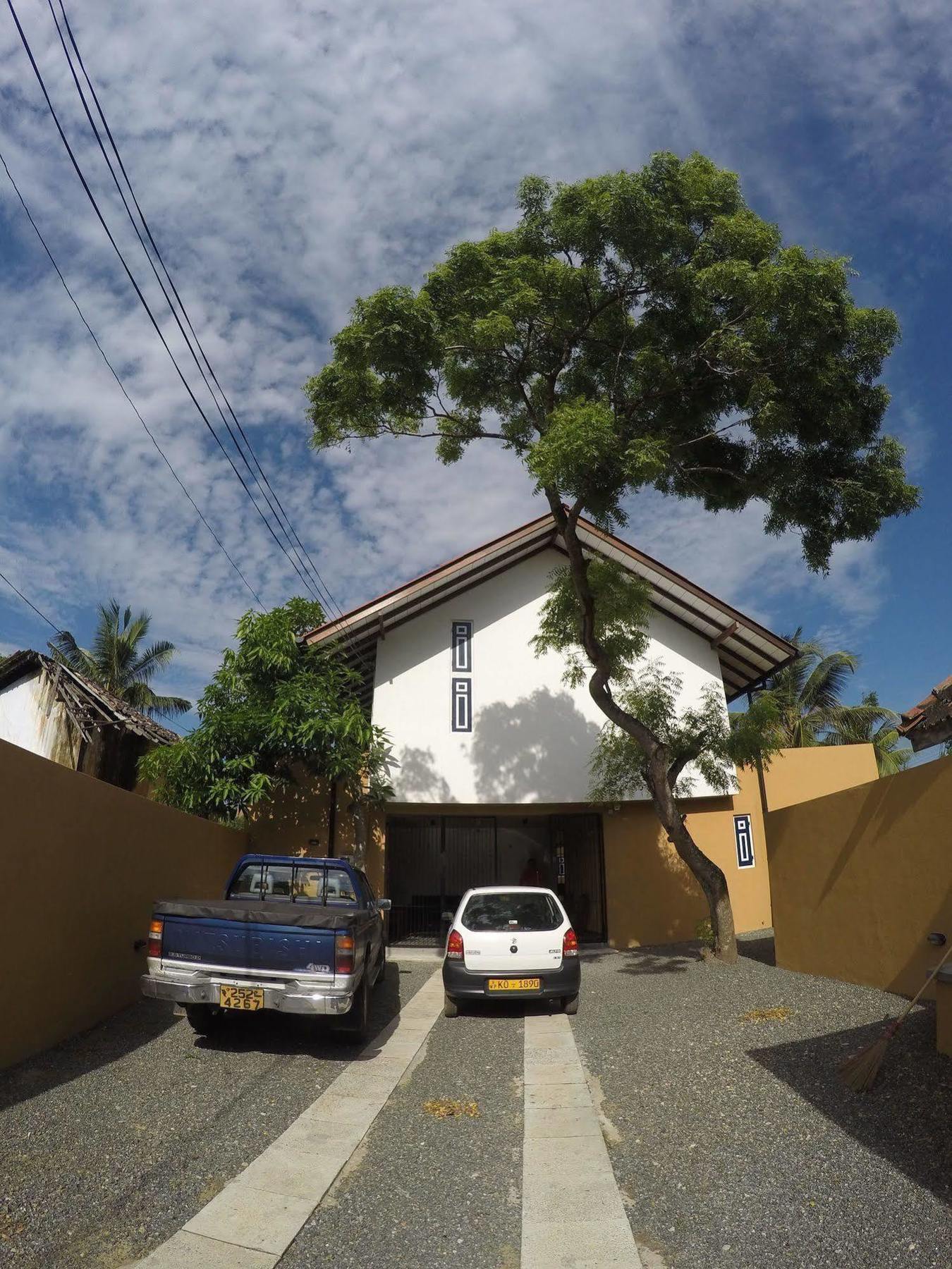 My Hostels Mirissa Exterior photo