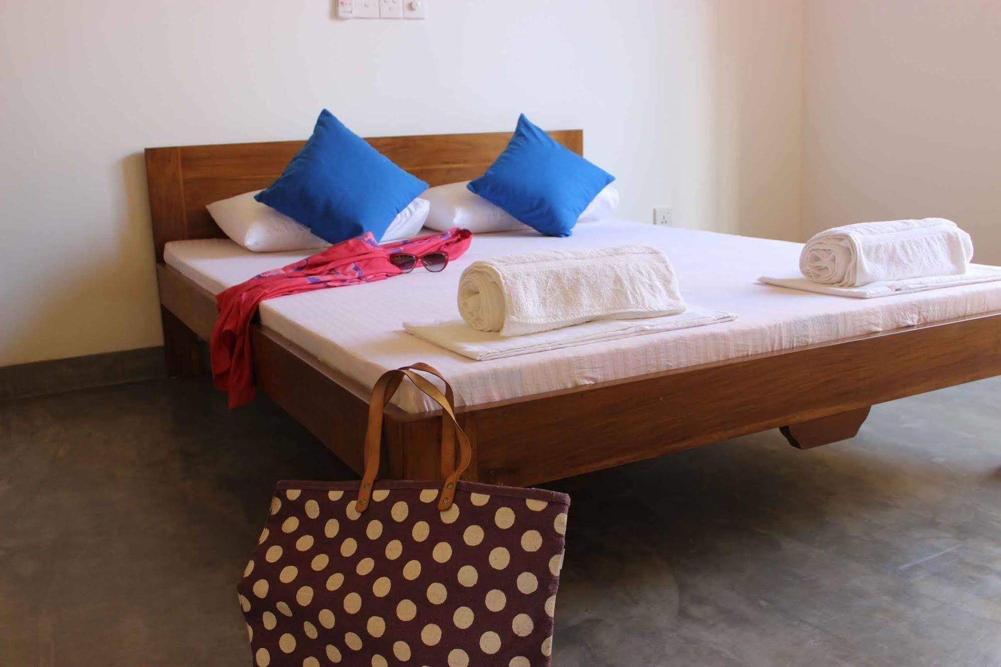 My Hostels Mirissa Exterior photo